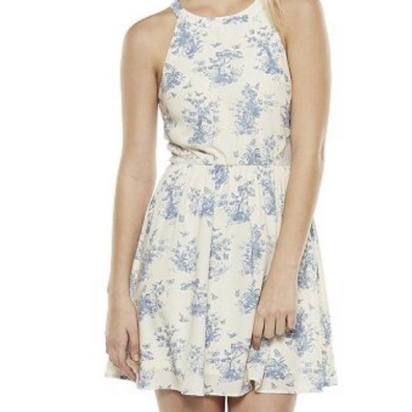 LC Cinderella Halter Dress ✨ - Picture 2 of 3